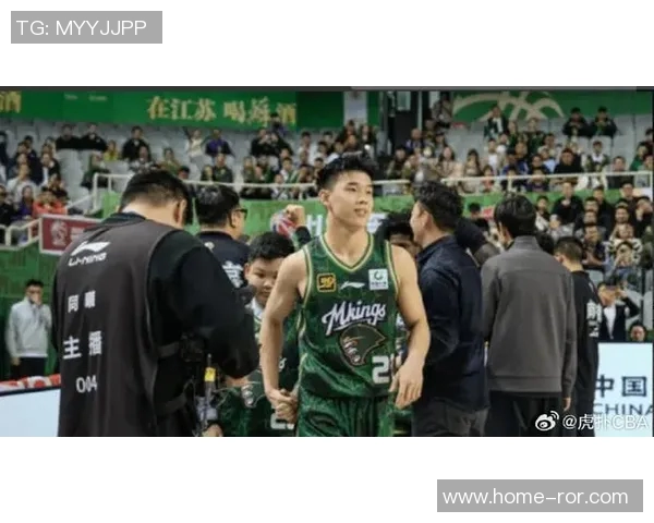 林葳谈狄龙独特身材优势教练称其为唯一身高超臂展的球员