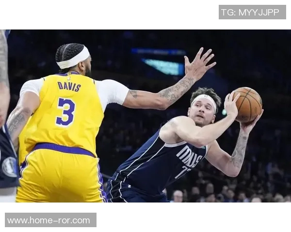 东契奇换来浓眉交易风波独行侠疯狂兜售引发联盟各队关注