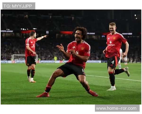 曼联官方宣布利桑德罗齐尔克泽与多名青训球员共同参与卡灵顿训练