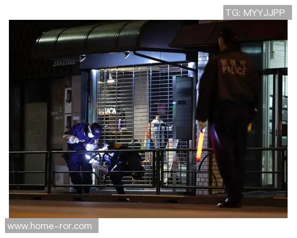 费耶诺德球场安保在欧联资格赛后遭袭警方持续调查中